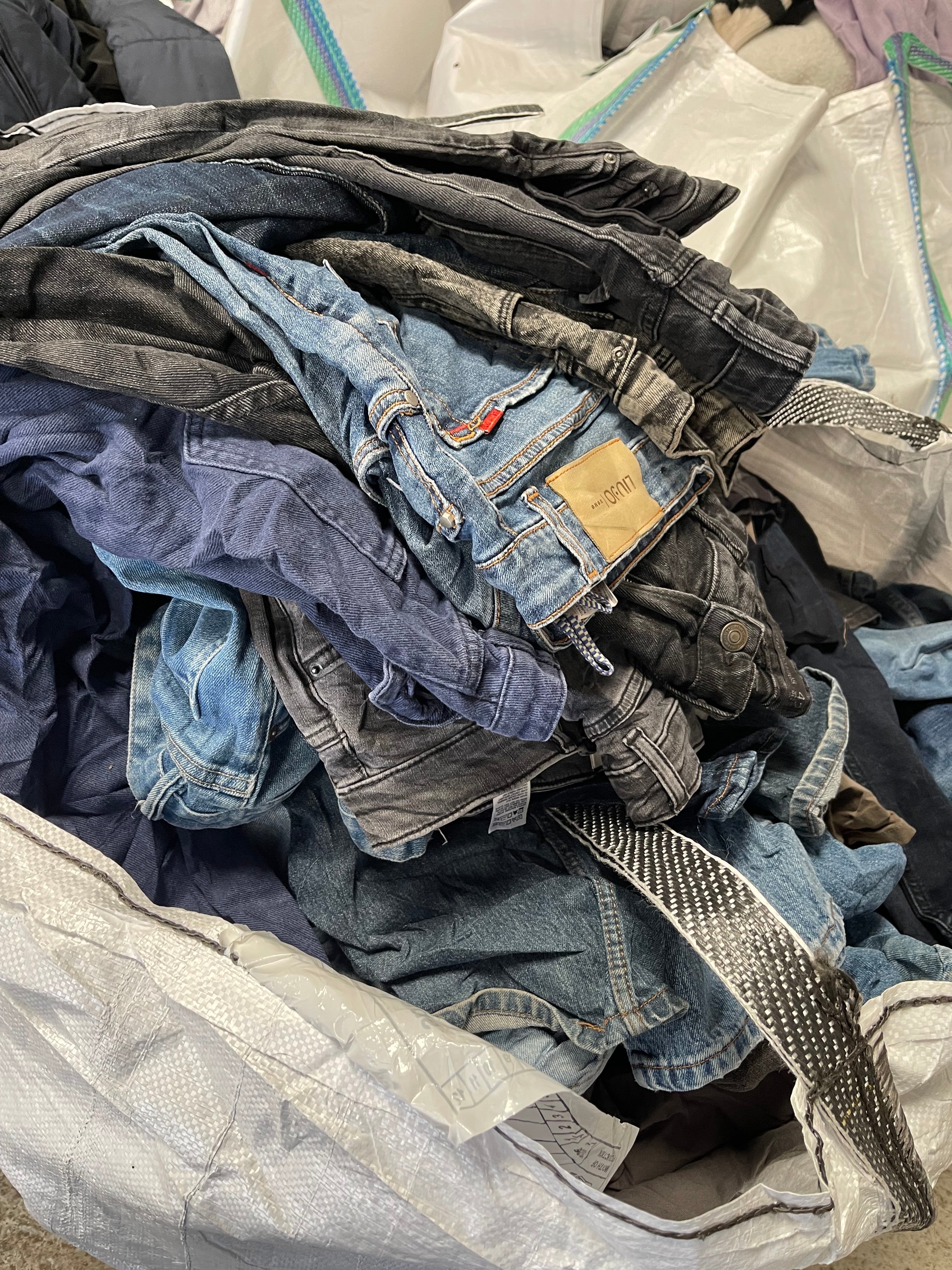 5kg mixed high street branded Jeans grade A/B